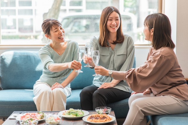 外食や友人付き合いをしながら身体つくりをすることが大切