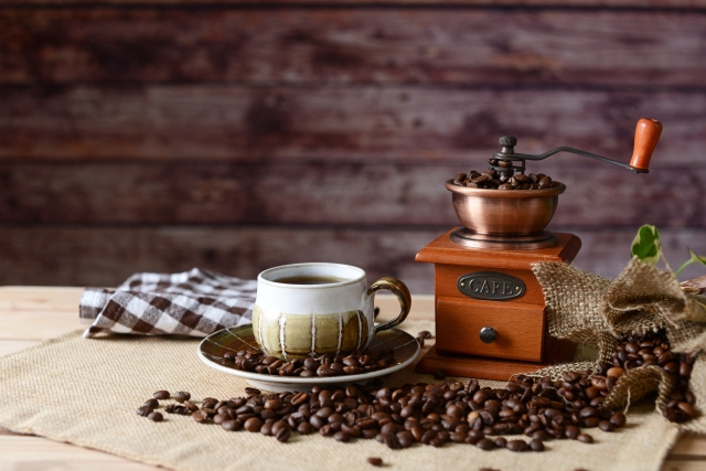 コーヒーをはじめカフェインには覚醒作用がある